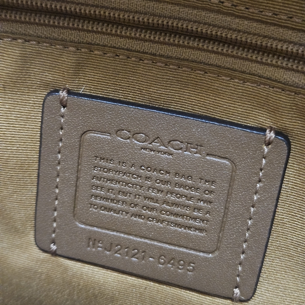 Authentic COACH Backpack - Picture 2 of 3